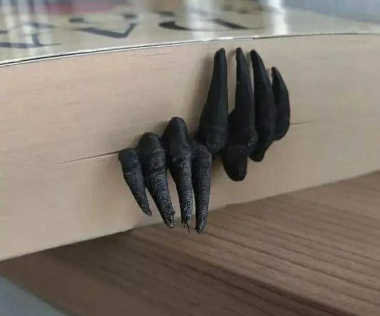 Claws