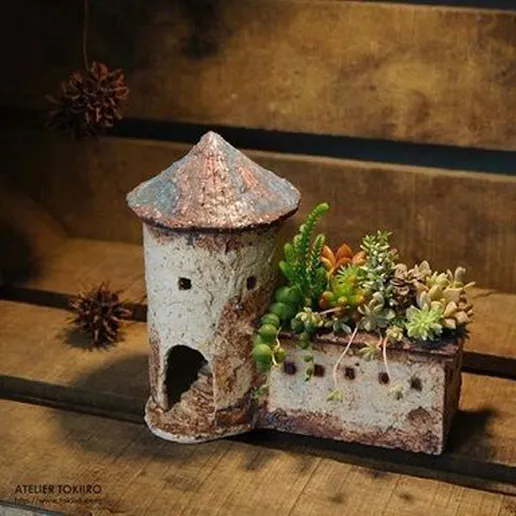 Castle Tower vase