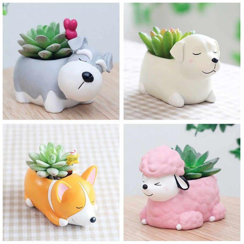 Dogs vases