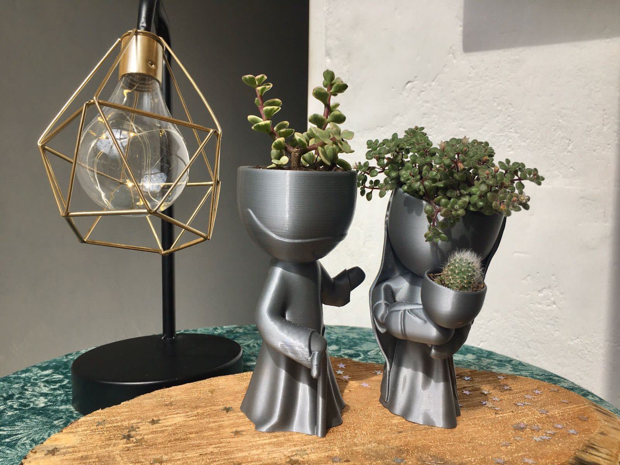 Maria and José vases