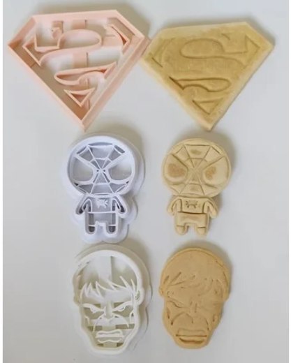 Super Heros cookie cutters